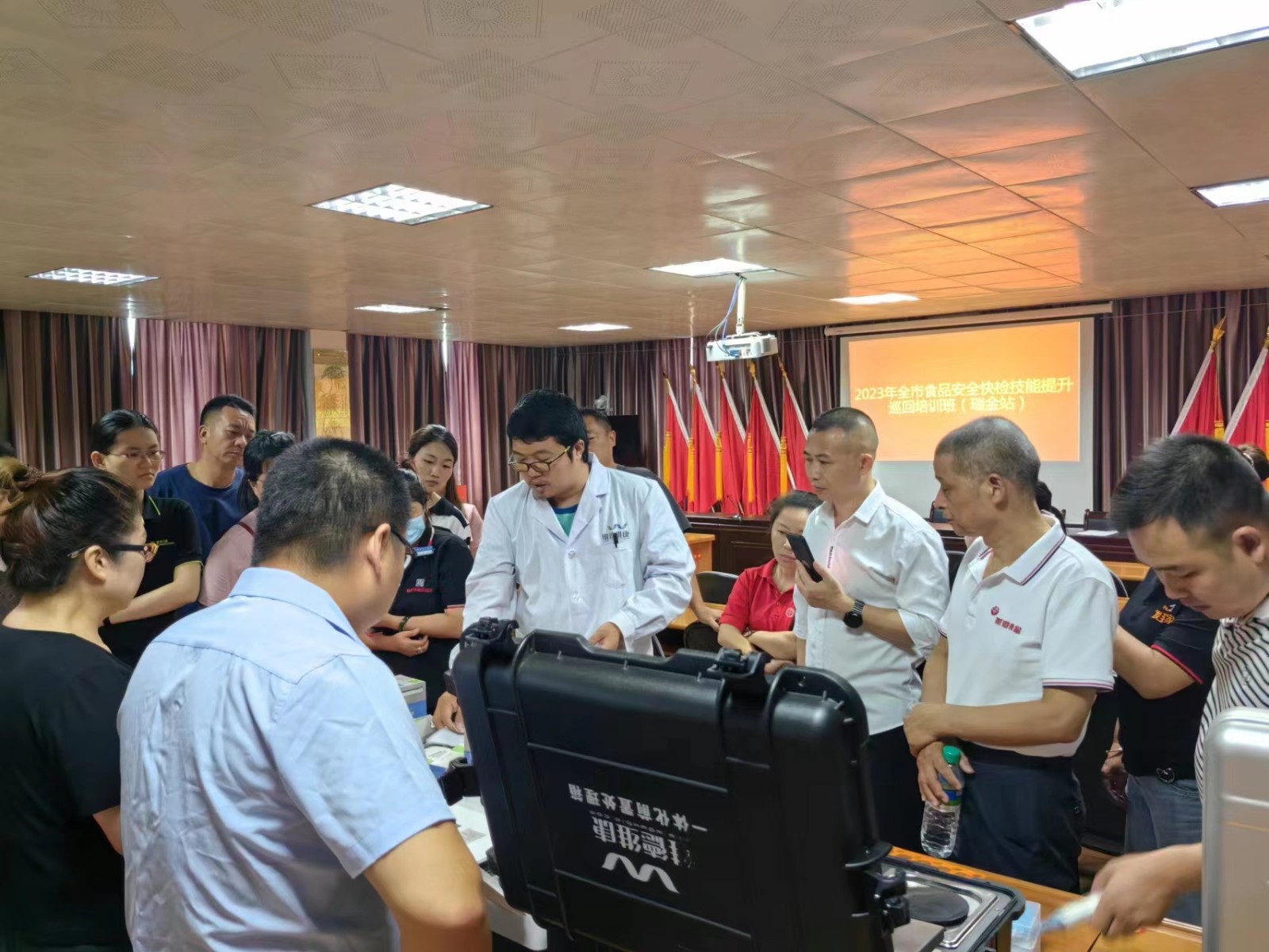 64a65858c0380.jpg 64a65858d1cc4.jpg